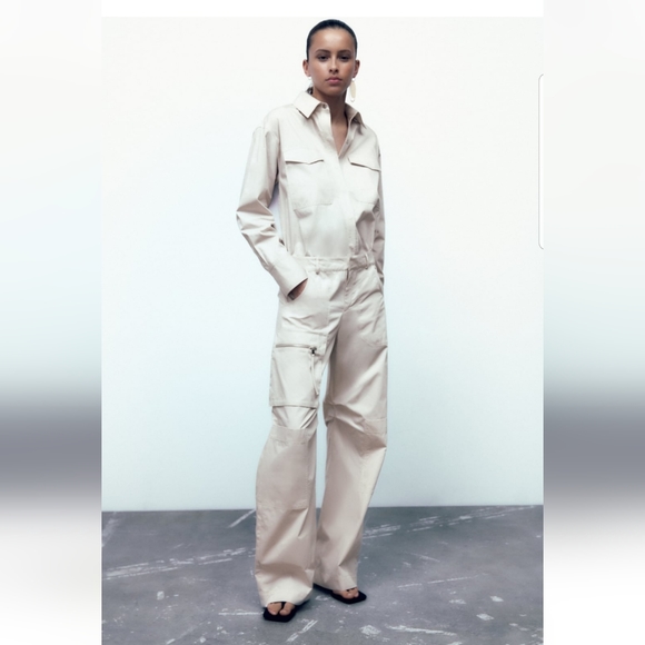 ZARA...JUMPSUIT - Picture 1 of 7